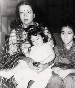Karishma Kapoor childhood pics