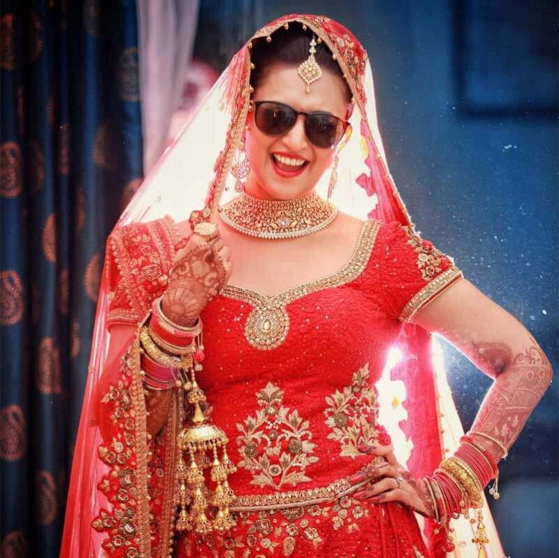 Dreaming about your picture-perfect wedding lehenga? Check Out Divyanka  Tripathi's Pics | IWMBuzz | Indian bridal dress, Bridal lehenga, Bridal  lehenga red