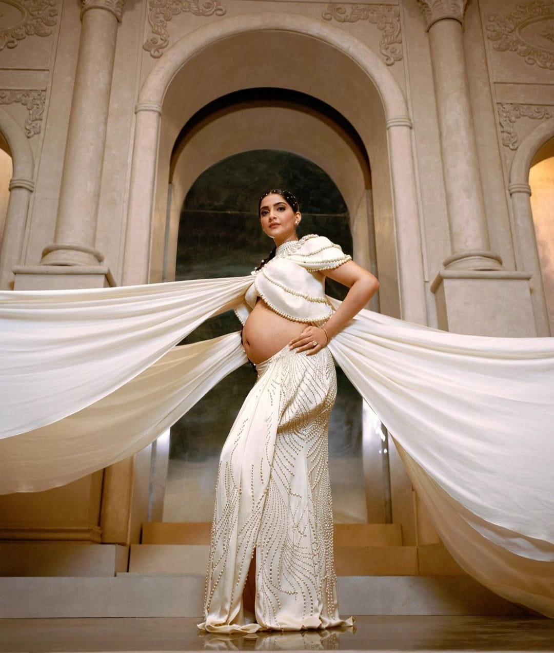 Swara Bhasker Supports TMC's Mahua Moitra Over Her 'Meat-Eating' Goddess  Remark Amid Kaali Row